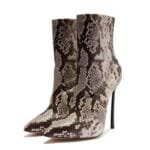 Affirmez Votre Style Avec Nos Bottines Hiver Serpent Glamour! 33