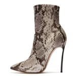 Affirmez Votre Style Avec Nos Bottines Hiver Serpent Glamour! 34