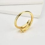 Bague Serpent Doré: L’éclat Intemporel Pour Attirer L’énergie Positive!