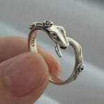 Bague Serpent: élégance Audacieuse Au Cœur Du Style Punk Vintage!
