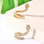 Boucles D’oreilles Serpent élégantes En Doré Et Cristaux Scintillants