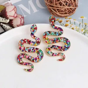Boucles D’oreilles Serpent: L’accessoire Audacieux Qui Vous Libère!