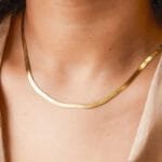 Collier Maille Serpent: élégance Audacieuse Et Mystère Captivant!
