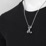 Collier Serpent Cobra: Force Physique Et élégance Masculine