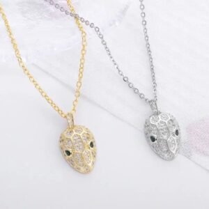 Collier Serpent Tête Sculptée Cuivre — Serpent Univers