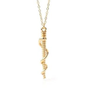 Collier Serpent élégant: Sagesse Et Guérison à Votre Cou!