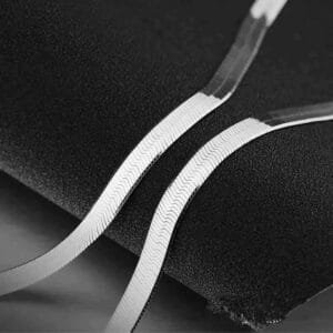 Collier Serpent En Argent Massif: Protection Et élégance Assurée!