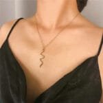 Collier Serpent Femme: élégance Et Confort En Taille Unique!