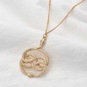 Collier Serpent Ouroboros : Symbole D’éternité Et De Sagesse! 2 Collier Serpent Ouroboros: Symbole D’éternité Et De Sagesse!