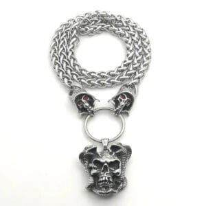 Collier Tête De Mort Acier Inoxydable: L’atout Séduisant Rock!