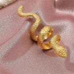 éblouissez Avec Notre élégante Bague Serpent Gothique!