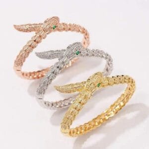 élégance Envoûtante : Bracelet Serpent Or Rose à Ne Pas Manquer ! 2 élégance Envoûtante: Bracelet Serpent Or Rose à Ne Pas Manquer!