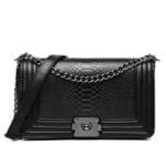 élevez Votre Style Avec Le Sac Serpent Python Noir Irrésistible!