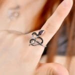éveillez Votre énergie Avec La Bague Serpent Diamant Noir!