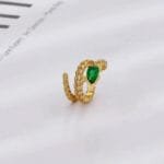 Illuminez Votre Style Avec Nos Boucles D’oreilles Serpent En Inox!