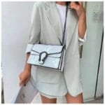 Sac Serpent Blanc: Glamour Audacieux Pour Toutes Les Occasions!