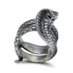 Sublimez Votre Style Avec La Bague Cobra Argent Inspirée Du Serpent!